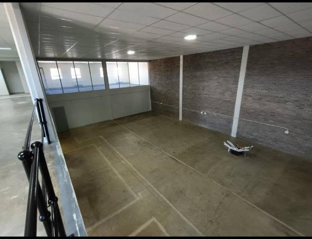 INDUSTRIAL PROPERTY TO RENT IN STORMILL